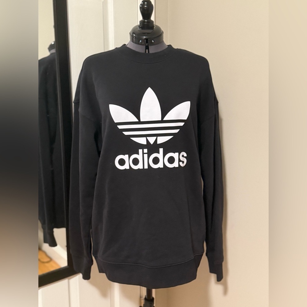 Gently Worn Adidas Black Sweat Shirt